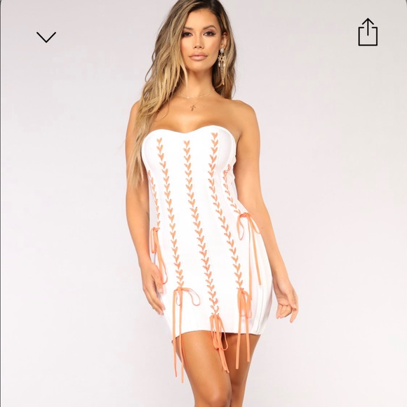 Fashion Nova Dresses & Skirts - 🎉2XHP🎉 NWOT Fashion Nova Strapless Dress